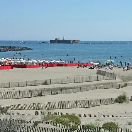 Plage Et Piscine فيلة *