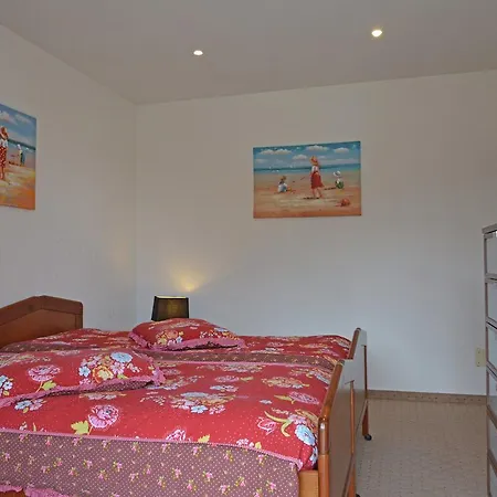 فيلة Plage Et Piscine آجد